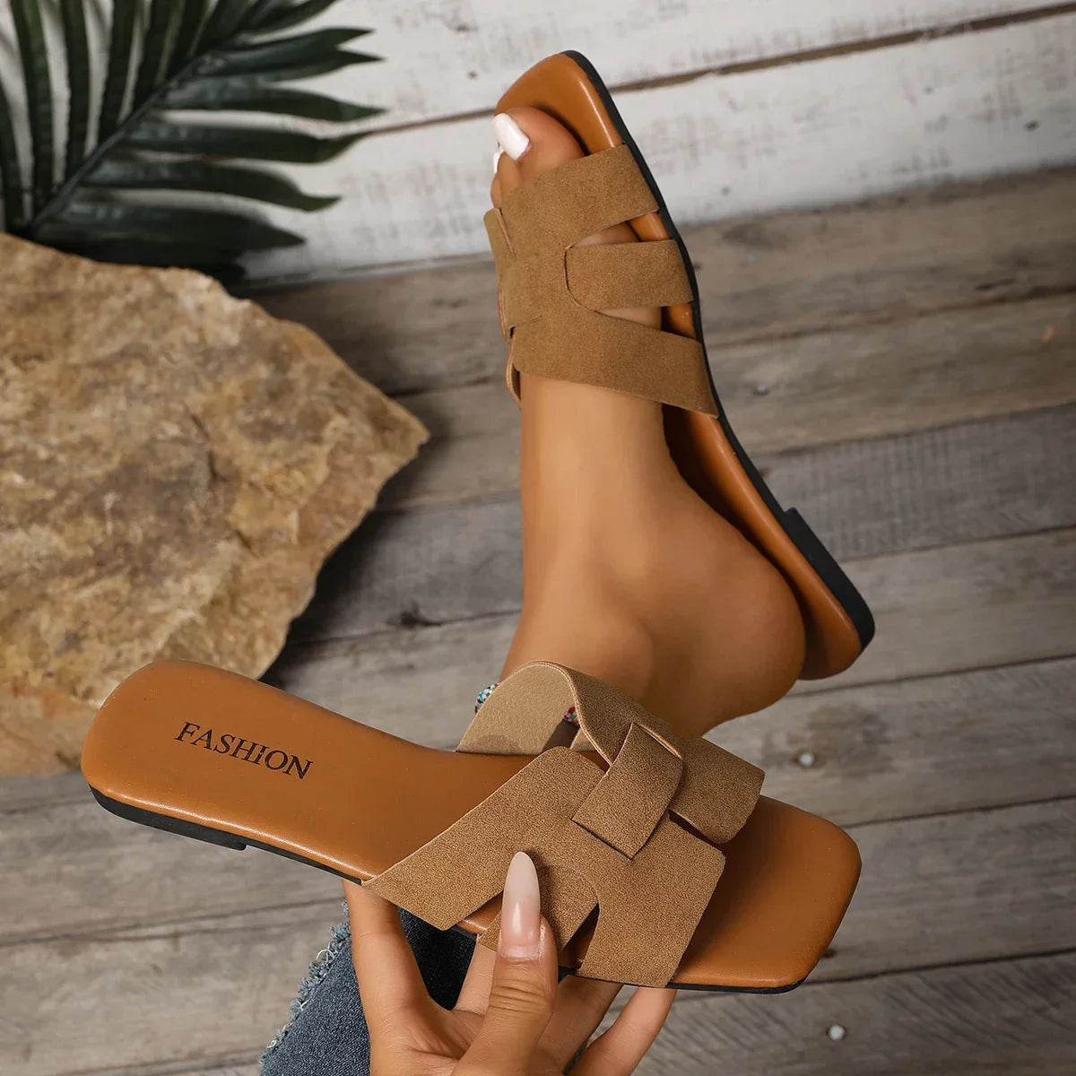 Chinelas Lisas Emilia