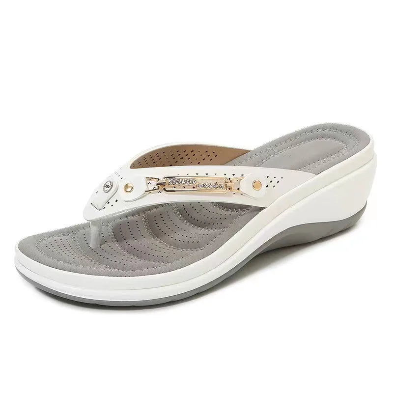 Sandalias Cuña Julieta Metal